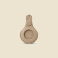 Load image into Gallery viewer, Suport AirTag din piele — Sand