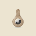 Load image into Gallery viewer, Suport AirTag din piele — Sand
