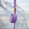 Încarcă imaginea în vizualizatorul galeriei, Dispenser pungi igienice — Lavender
